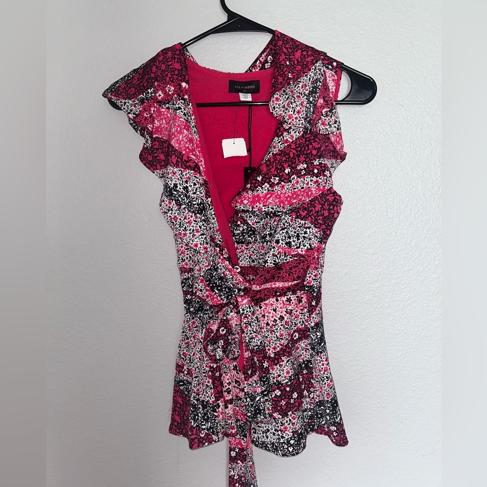 Ava & Aiden Floral Blouse Wrapped w/ Tie(NWT) - Picture 2 of 4